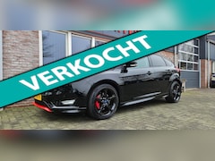 Ford Focus - 1.5 Black Edition 150PK NAP Mooie/Nette Auto Trekhaak Navigatie Airco Cruise Control 18INC