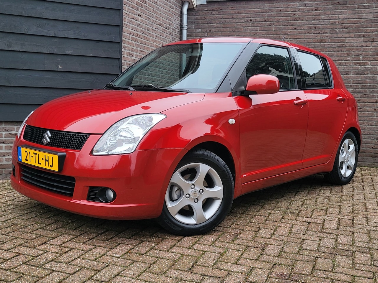 Suzuki Swift - 1.3 Shogun/N.A.P. - AutoWereld.nl