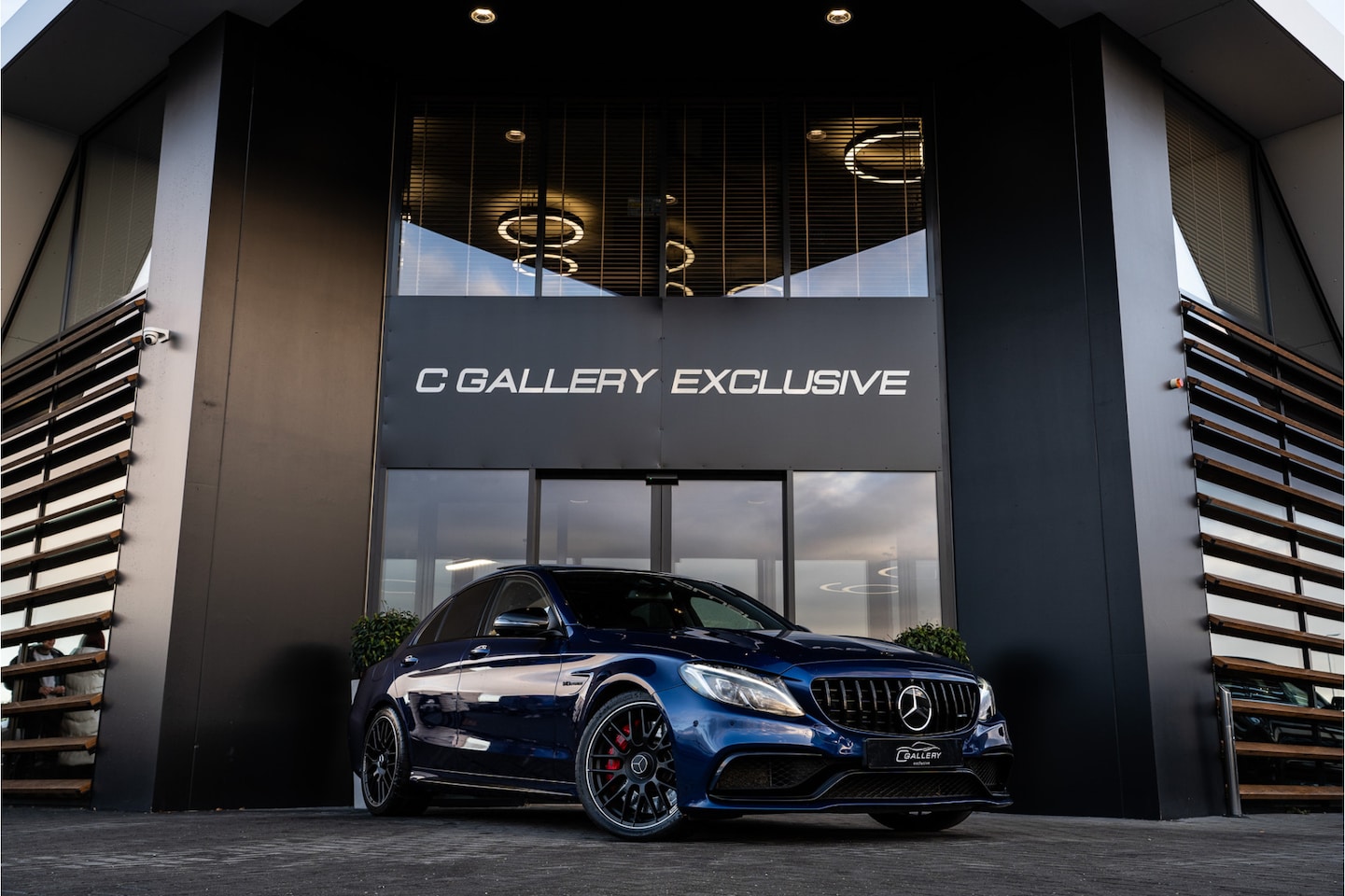 Mercedes-Benz C-klasse - AMG C63 S l Panorama l Memory l Burm. l IWC l HUD - AutoWereld.nl