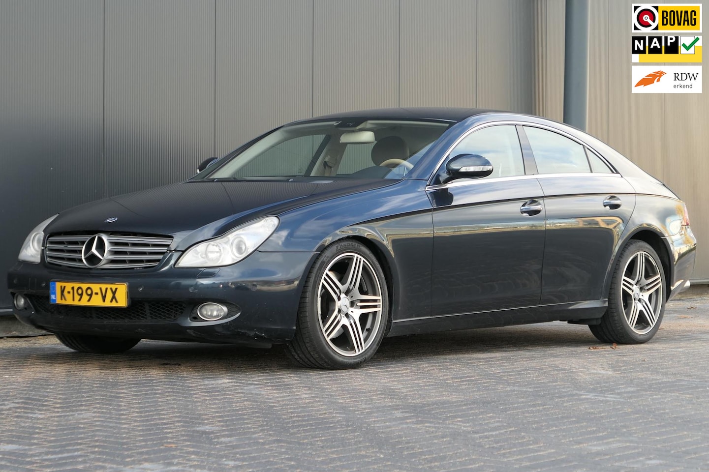 Mercedes-Benz CLS-klasse - 350 V6 Navi Clima Leder Youngtimer - AutoWereld.nl