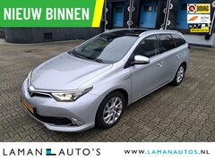 Toyota Auris Touring Sports - 1.8 Hybrid Lease Pro | Panoramadak ECC Navi Cruise 16" LMV All Season Camera LED Metallic