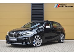 BMW 1-serie - M135i xDrive High Executive * M Stoelen * Head-up * Harman Kardon * Leder * LED