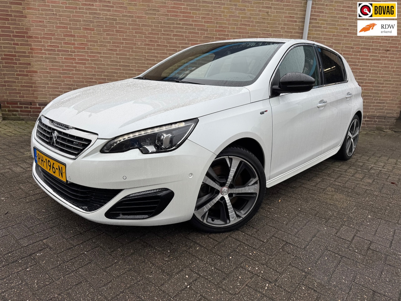 Peugeot 308 - 1.6 e-THP GT 205 1.6 e-THP GT 205 - AutoWereld.nl