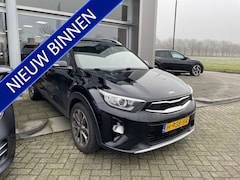 Kia Stonic - 1.0 T-GDi ExecutiveLine Leder | Stoelverwarming | Dodehoek detectie | Navi | Camera | LED