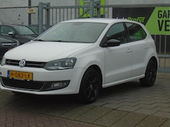 Volkswagen Polo - 1.4-16V Highline /AIRCO /5 drs /LM Velgen