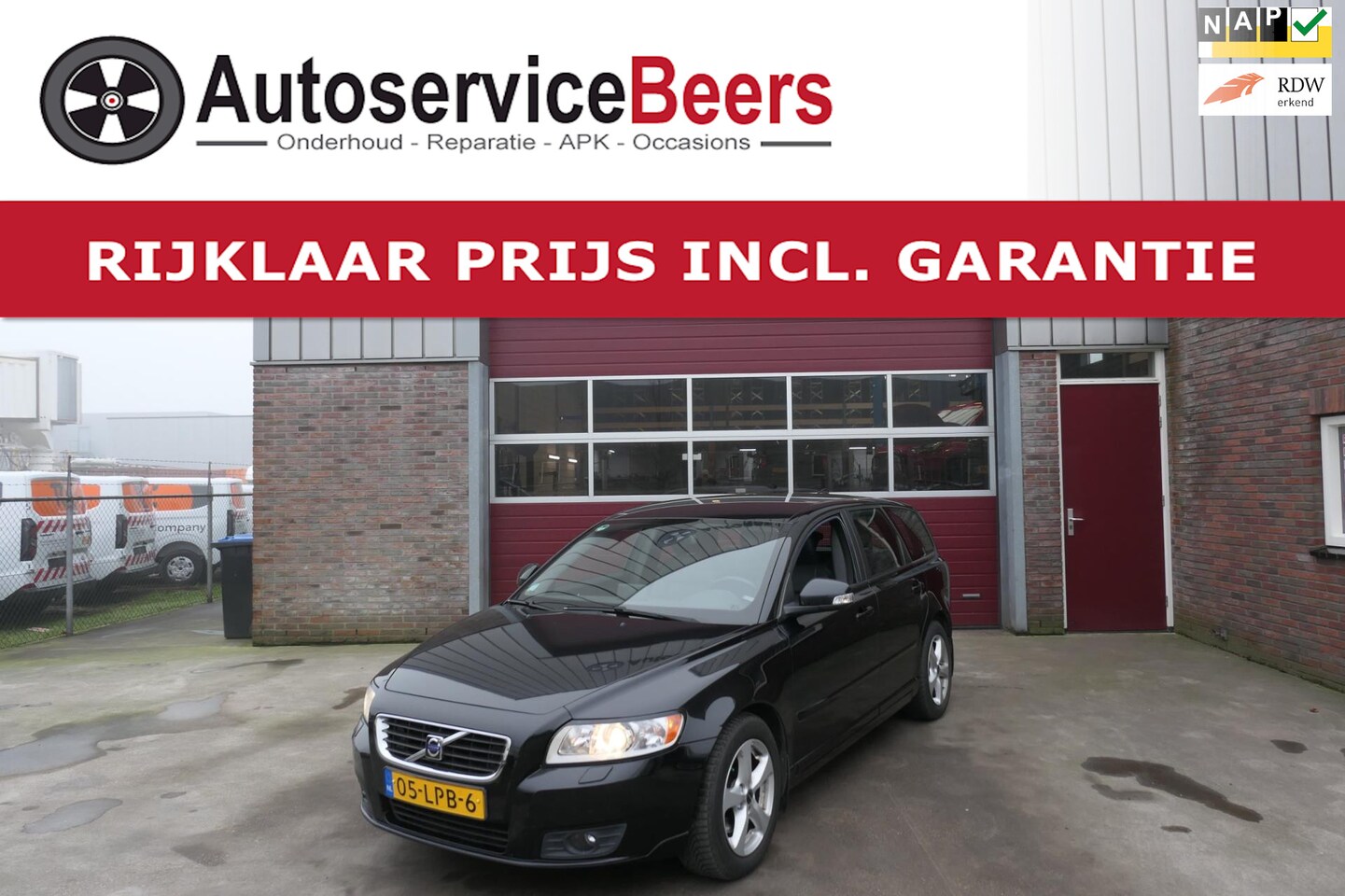 Volvo V50 - 2.4i Edition II 2.4i Edition II, 5 cilinder, Automaat, Trekhaak, All-seasons, Leder, Rijklaarprijs incl. g - AutoWereld.nl