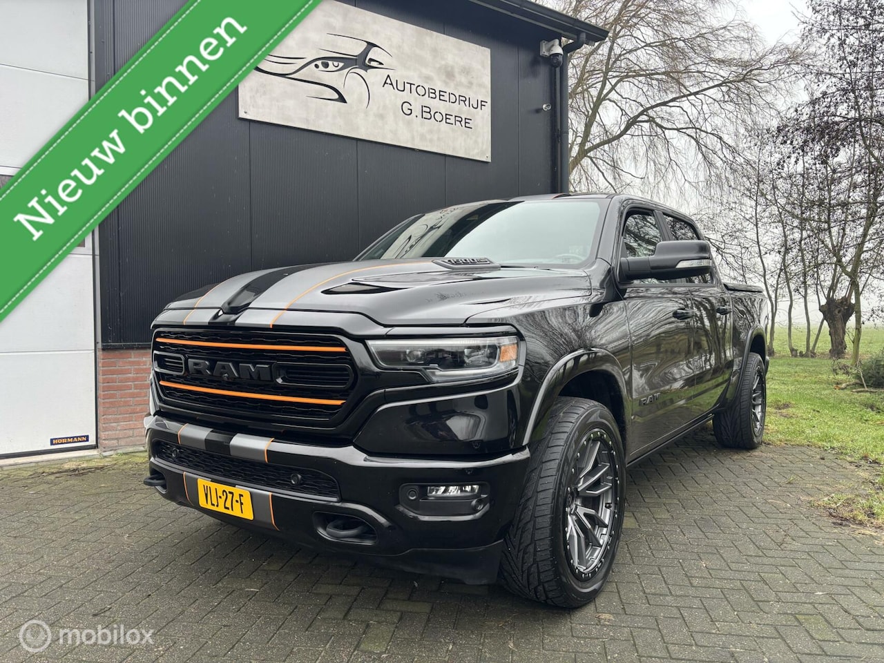 Dodge Ram 1500 - 4X4 5.7 V8 4x4 Crew Cab Limited, Bomvol - AutoWereld.nl