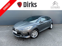 Citroën DS5 - 155pk So Chic (Trekhaak - Camera - Panoramadak - Keyless Entry - Parkeersensoren V+A - Nav