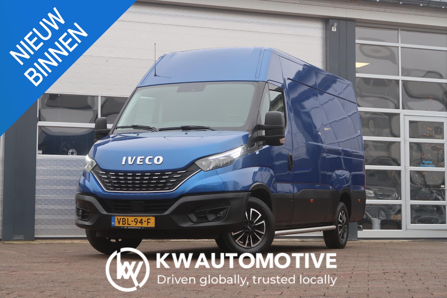 Iveco Daily - 35S14V 2.3 352 AUT/ CAMERA/ LED/ CRUISE/ CLIMA/ TREKHAAK - AutoWereld.nl