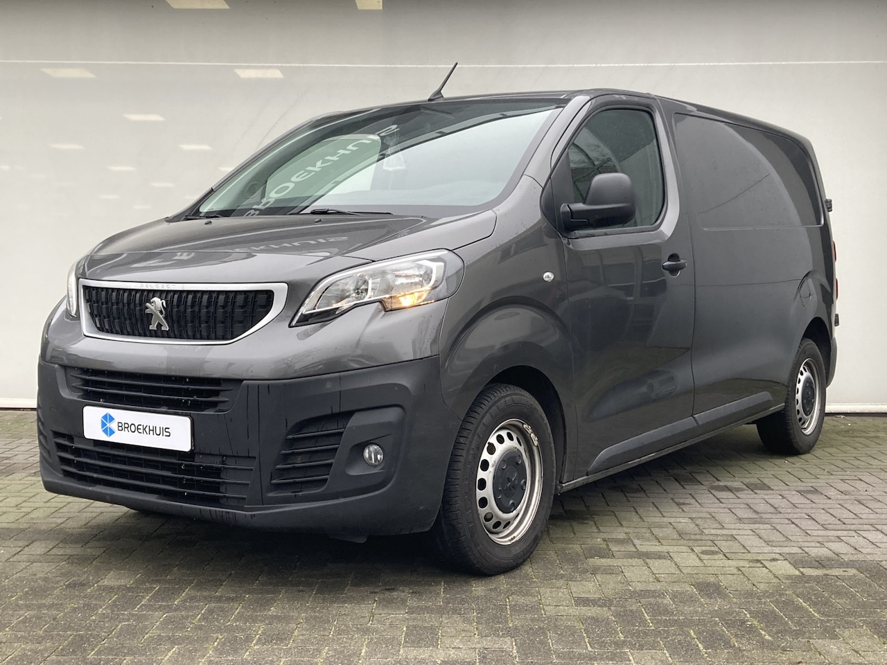 Peugeot Expert - 2.0 BlueHDI 120 Standard Premium Airco | Cruise | Pdc Achter | Trekhaak | - AutoWereld.nl