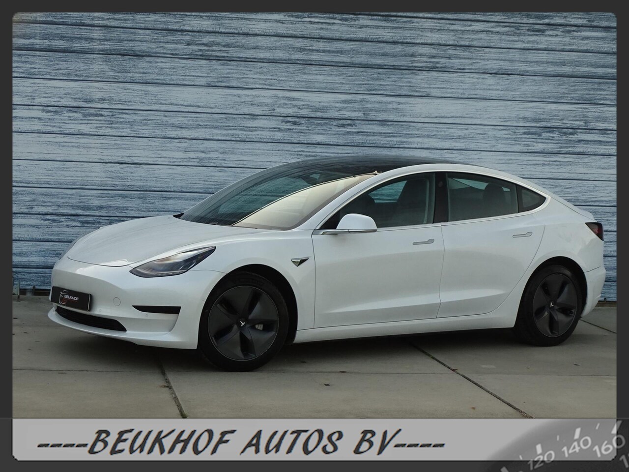 Tesla Model 3 - Standard RWD Plus 60 kWh Cam Pano Leer Xenon - AutoWereld.nl