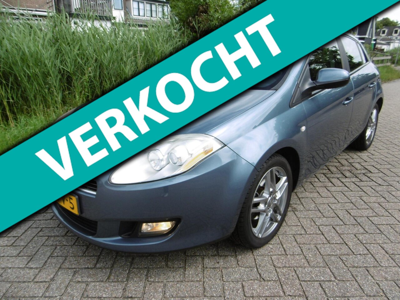 Fiat Bravo - 1.4 T-Jet Corporate 120pk Clima Cruise Trekhaak 1300kg Historie - AutoWereld.nl