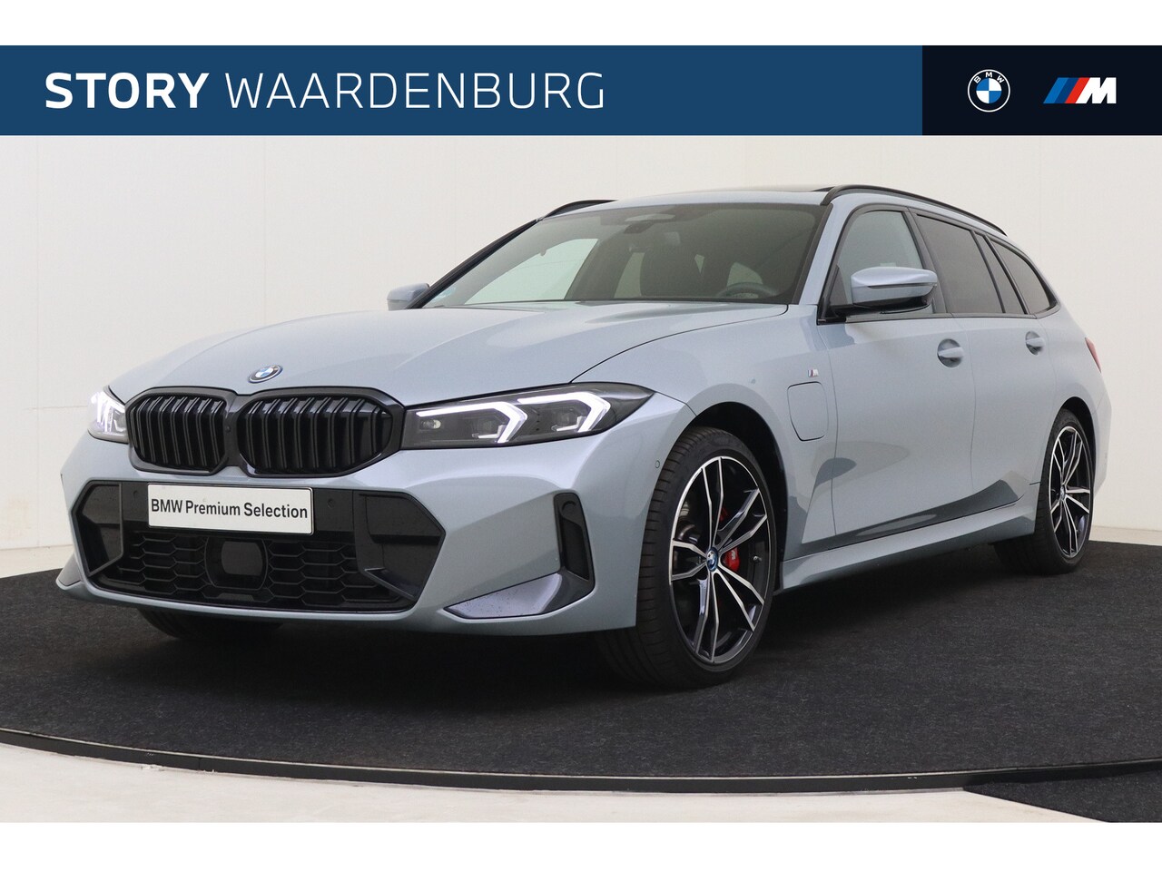 BMW 3-serie - 330e xDrive High Executive M Sport Automaat / Panoramadak / Trekhaak / Adaptief M Onderste - AutoWereld.nl