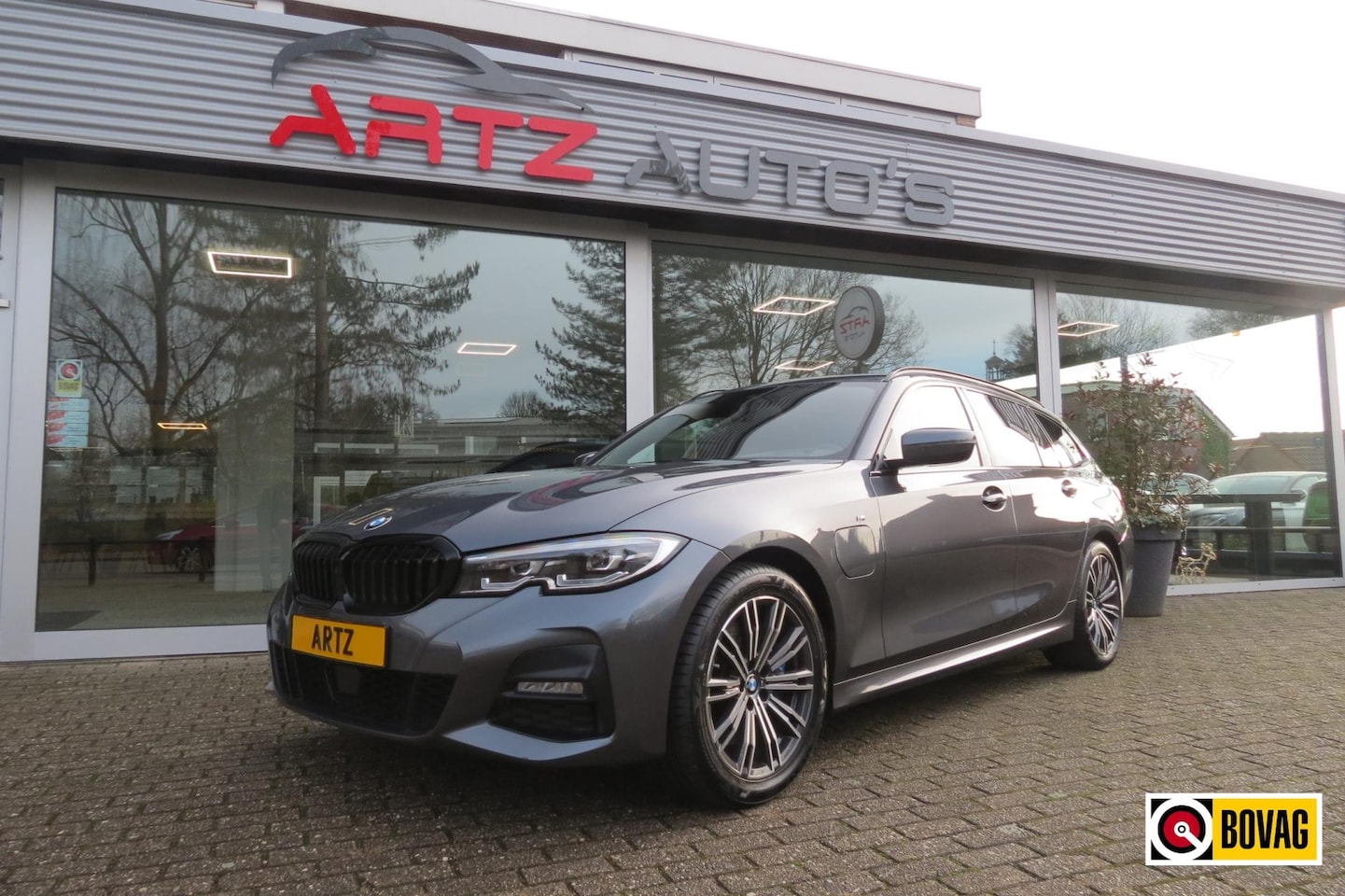 BMW 3-serie Touring - 330e iPerformance M-Sport - AutoWereld.nl