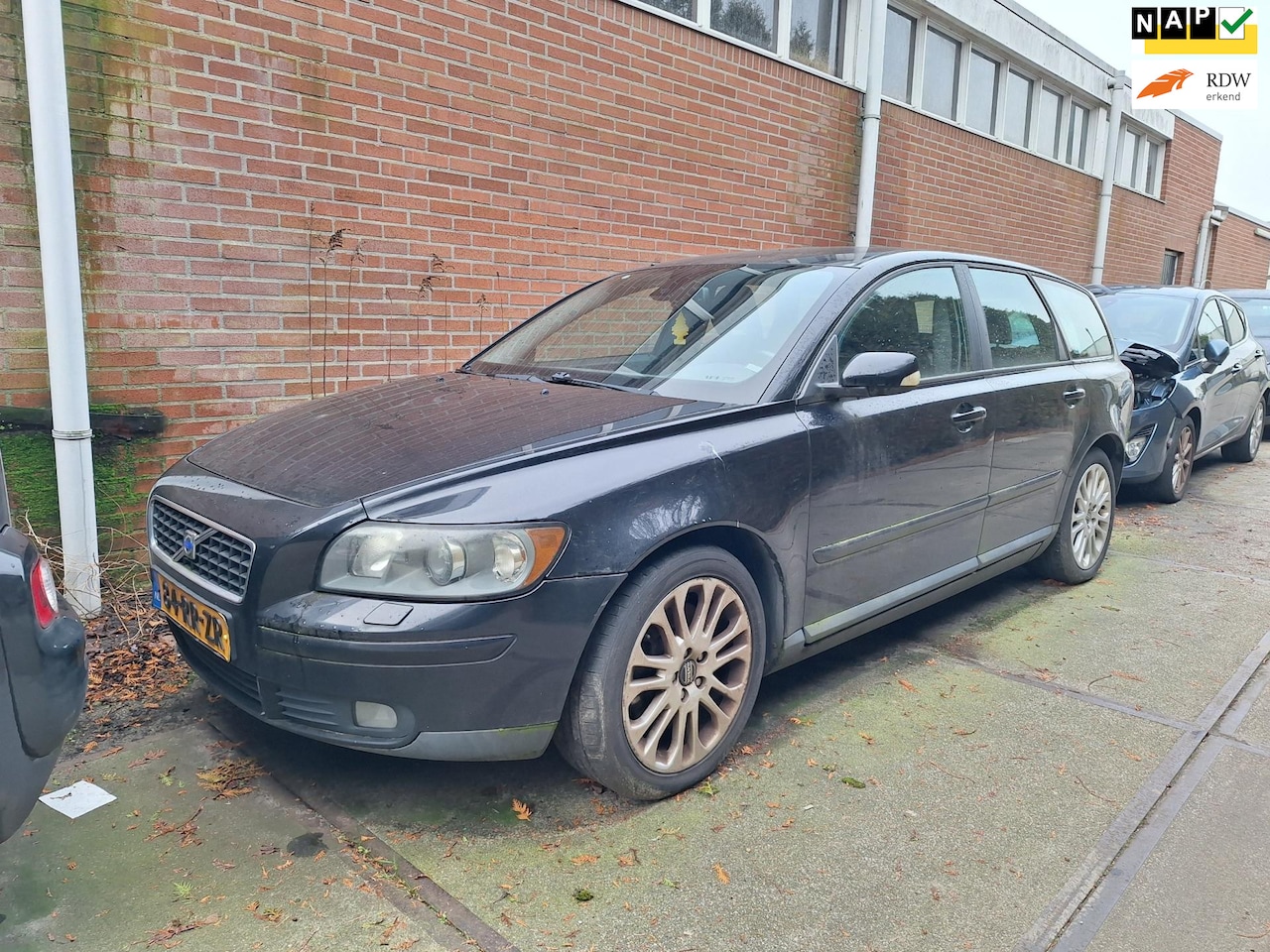 Volvo V50 - 2.5 T5 Summum 2.5 T5 Summum - AutoWereld.nl