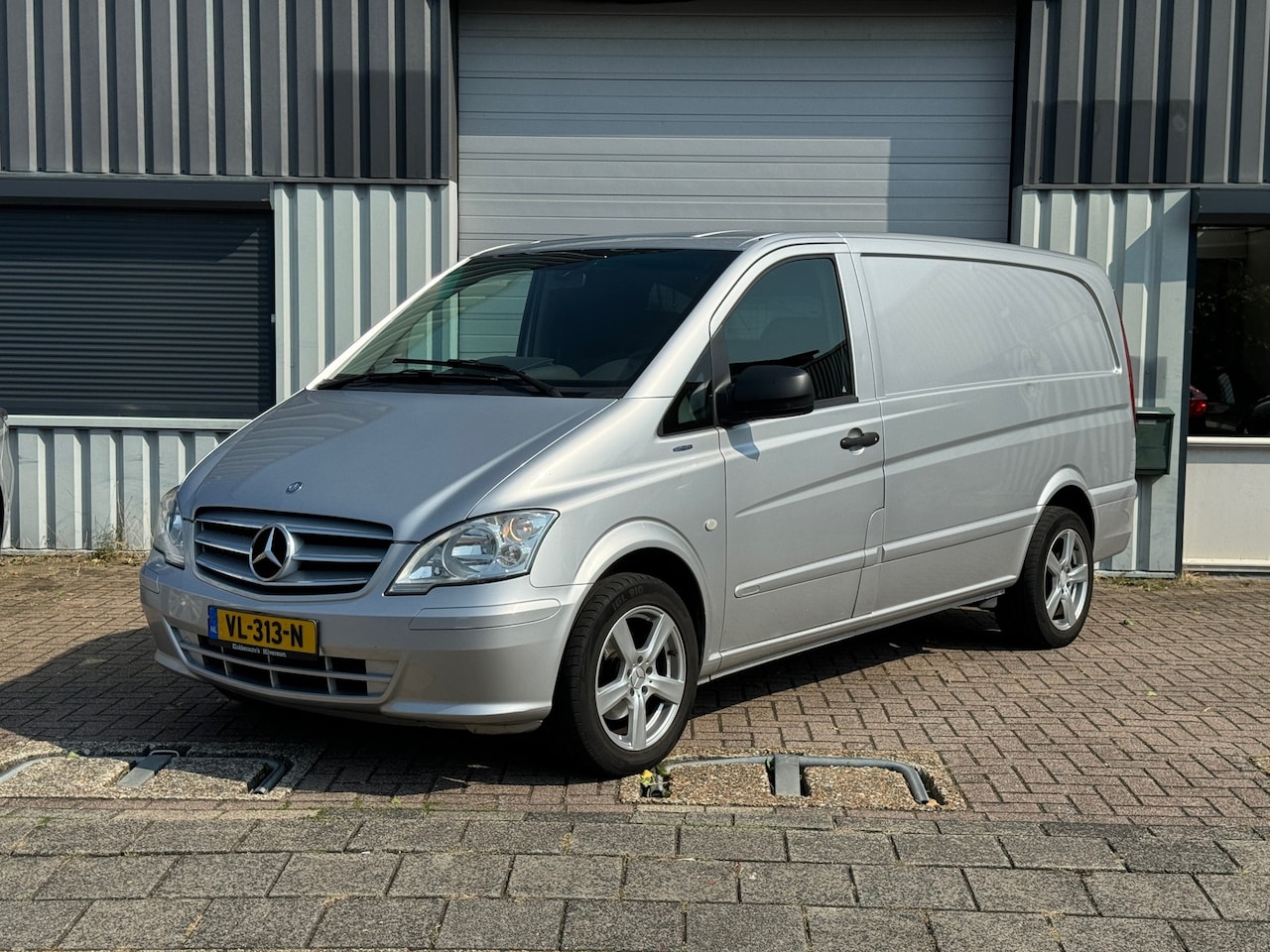 Mercedes-Benz Vito - 113 CDI 320 Lang Airco | Automaat | APK 19-01-2026 - AutoWereld.nl