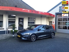 Ford Focus - 1.0 EcoBoost ST Line Business