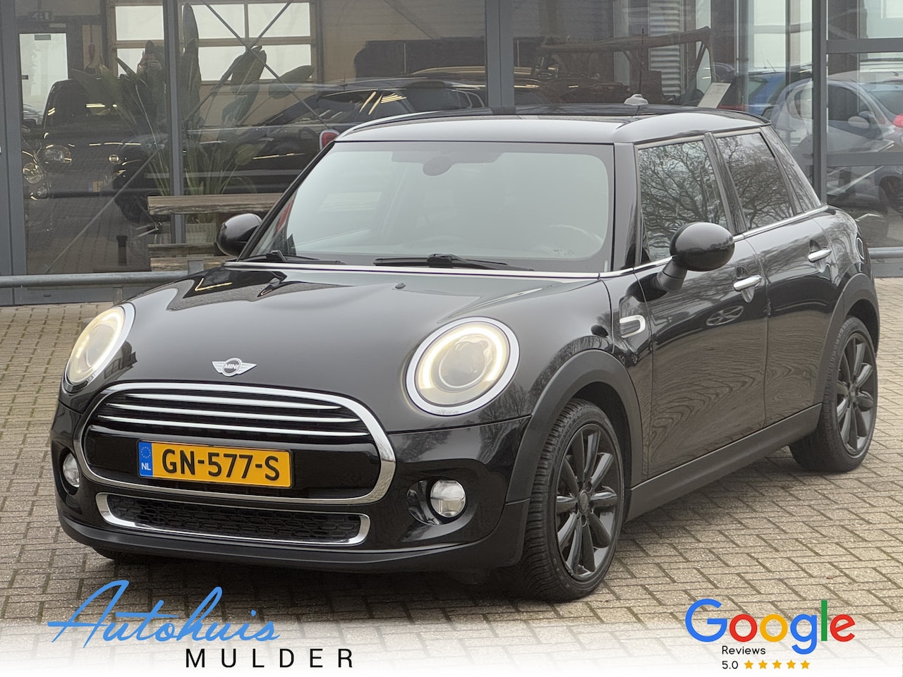 MINI Cooper - Mini 1.5 Chili Business 5Drs/Navigatie/Led/Leder/Zwart hemel/PDC/Stoelverwarming/Cruise/Cl - AutoWereld.nl