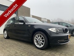 BMW 1-serie - 116i Executive NAP APK Airco Elektrische pakket LM Velgen