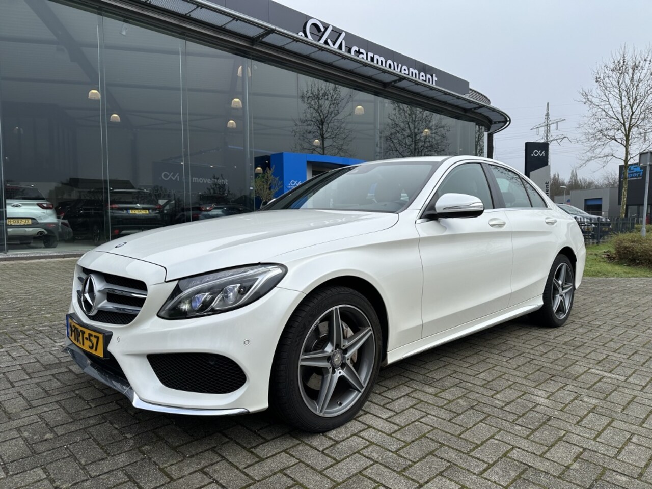 Mercedes-Benz C-klasse - 180 AMG Line | Navi Comand | Camera | Leer | Cruise | LED - AutoWereld.nl