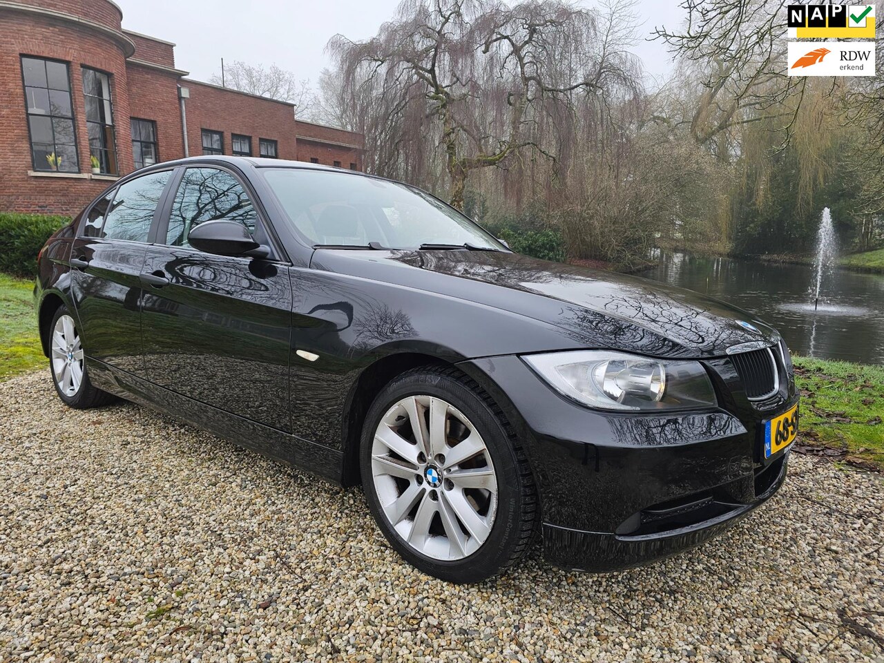 BMW 3-serie - 318i AIRCO/cruise *apk:09-2025* - AutoWereld.nl