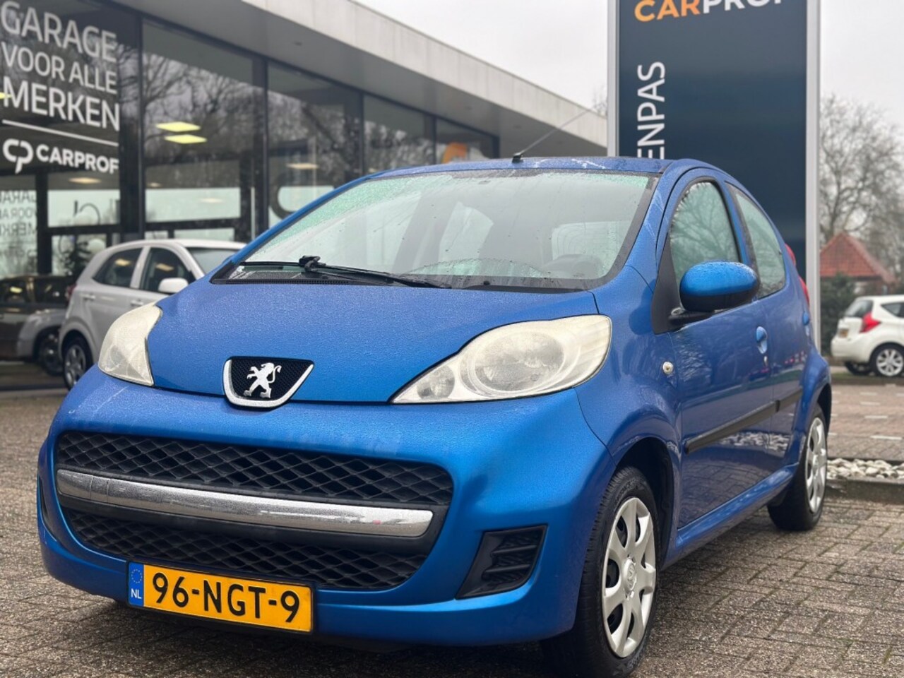 Peugeot 107 - 1.0-12V XR Goed onderhouden '' Elektrische ramen - Allseasonband - AutoWereld.nl