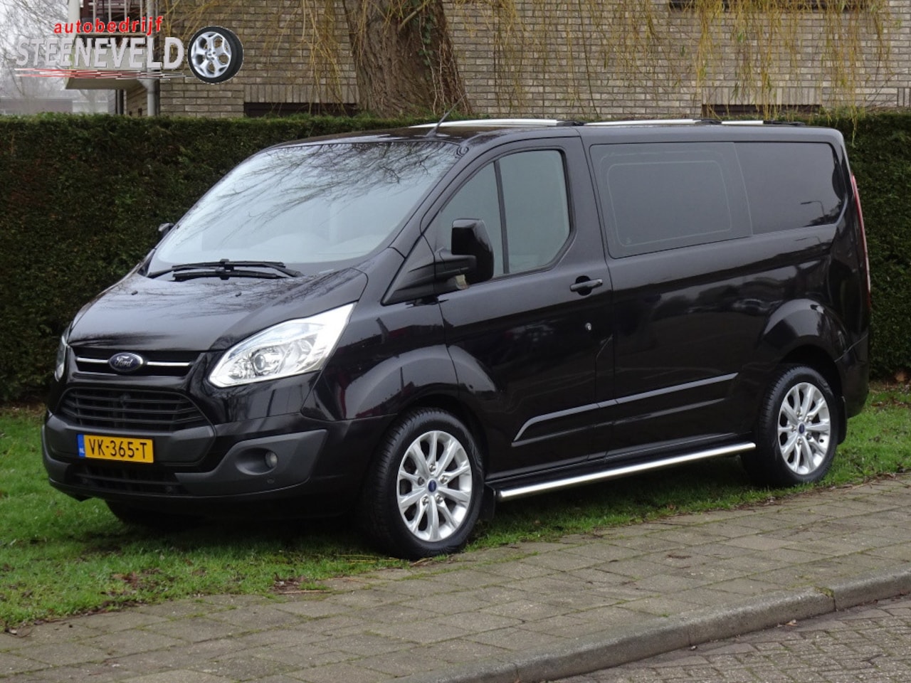 Ford Transit Custom - 270 2.2 TDCI 155pk L1H1 Dubbele Cabine Champion Edition - AutoWereld.nl