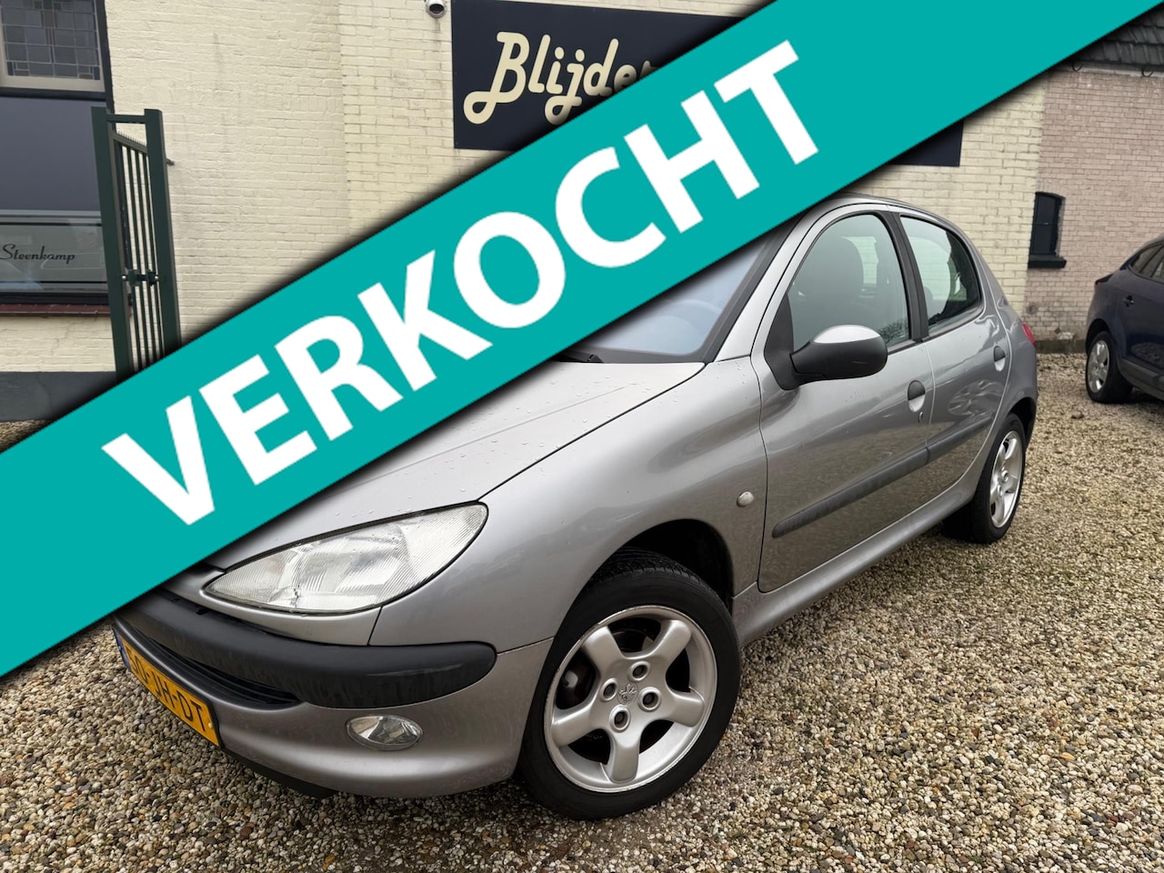 Peugeot 206 - 1.4 Gentry 5Drs | Automaat | Airco | LM | Trekhaak - AutoWereld.nl