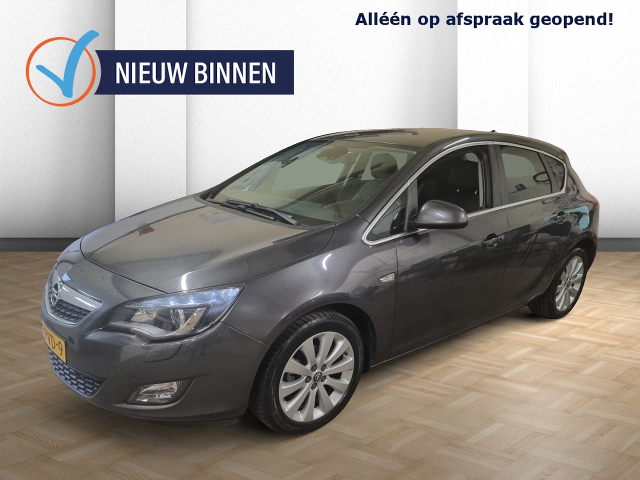 Opel Astra - 1.4 Turbo Cosmo 140PK XENON LED Navi Cruise Airco 5rds APK - AutoWereld.nl