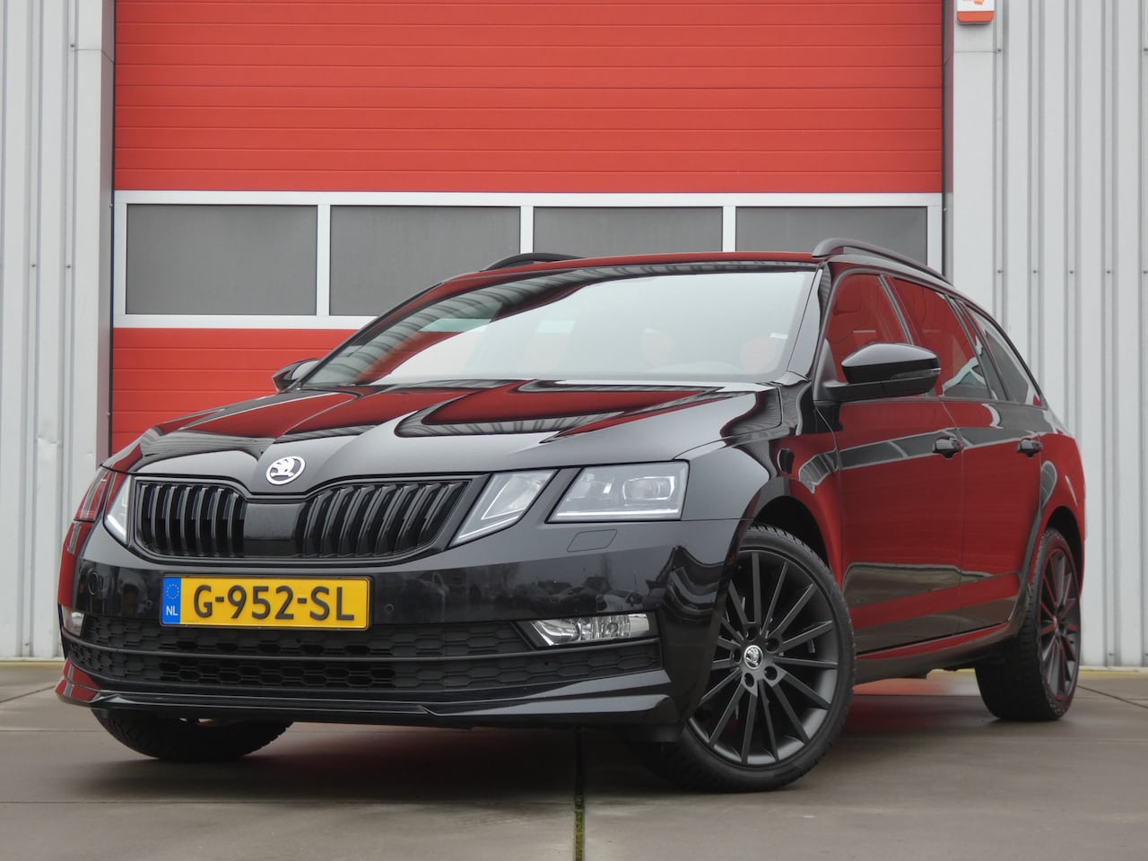 Skoda Octavia Combi - 1.0 TSI Greentech Sport Business/ compleet/ zeer mooi! - AutoWereld.nl