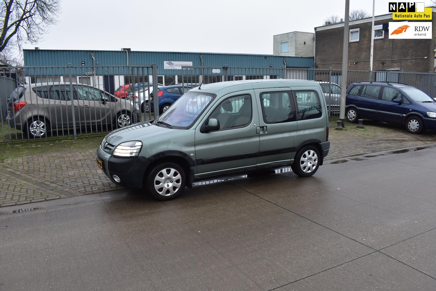 Peugeot Partner MPV - 1.6-16V VTC 1.6-16V VTC - AutoWereld.nl