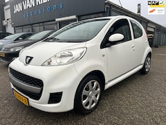 Peugeot 107 - 1.0-12V XS 5 deurs cd aux elektrische ramen 2 sleutels met afstandsbediening parrot