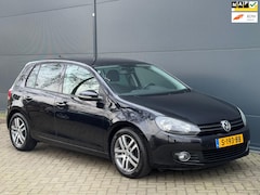 Volkswagen Golf - 1.6 Comfortline NAVI CLIMA PDC CRUISE BOEKJES