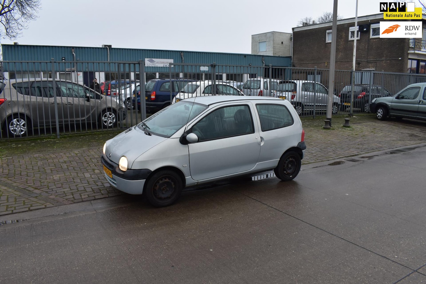 Renault Twingo - 1.2 Authentique 1.2 Authentique - AutoWereld.nl