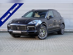 Porsche Cayenne - 3.0 E-Hybrid Sport-Chrono | Pano | Trekhaak | 360 | Ventilatie | Keyless | Bose |