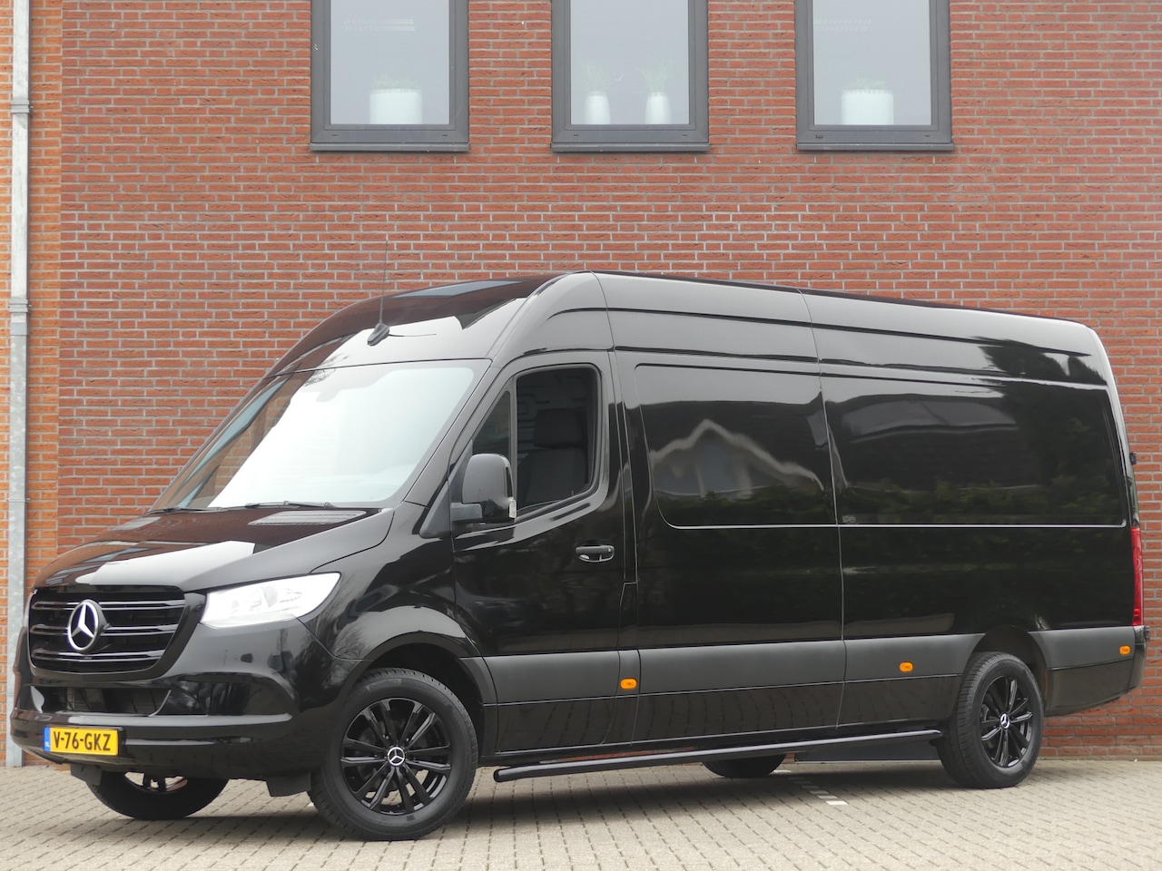 Mercedes-Benz Sprinter - 317 CDI L3H2 Cruise control/Airco/Camera - AutoWereld.nl