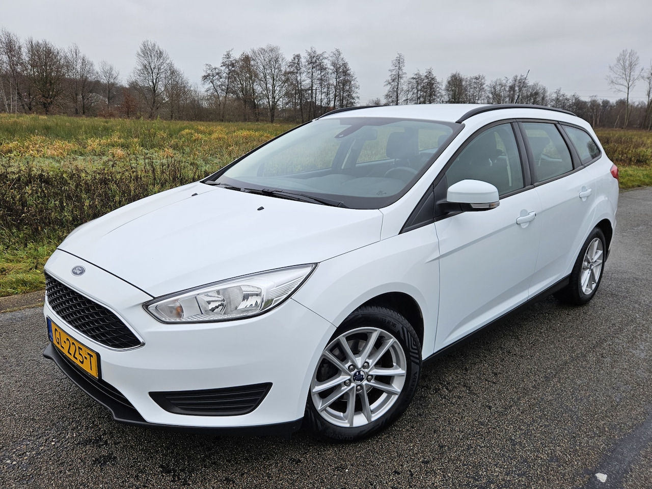 Ford Focus Wagon - 1.0 Trend Edition 1.0 Trend Edition - AutoWereld.nl