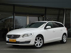 Volvo V60 - T3 Polar+ | Adaptive Cruise | Standkachel | Navigatie | Stuur/Stoelverwarming | Keyless |