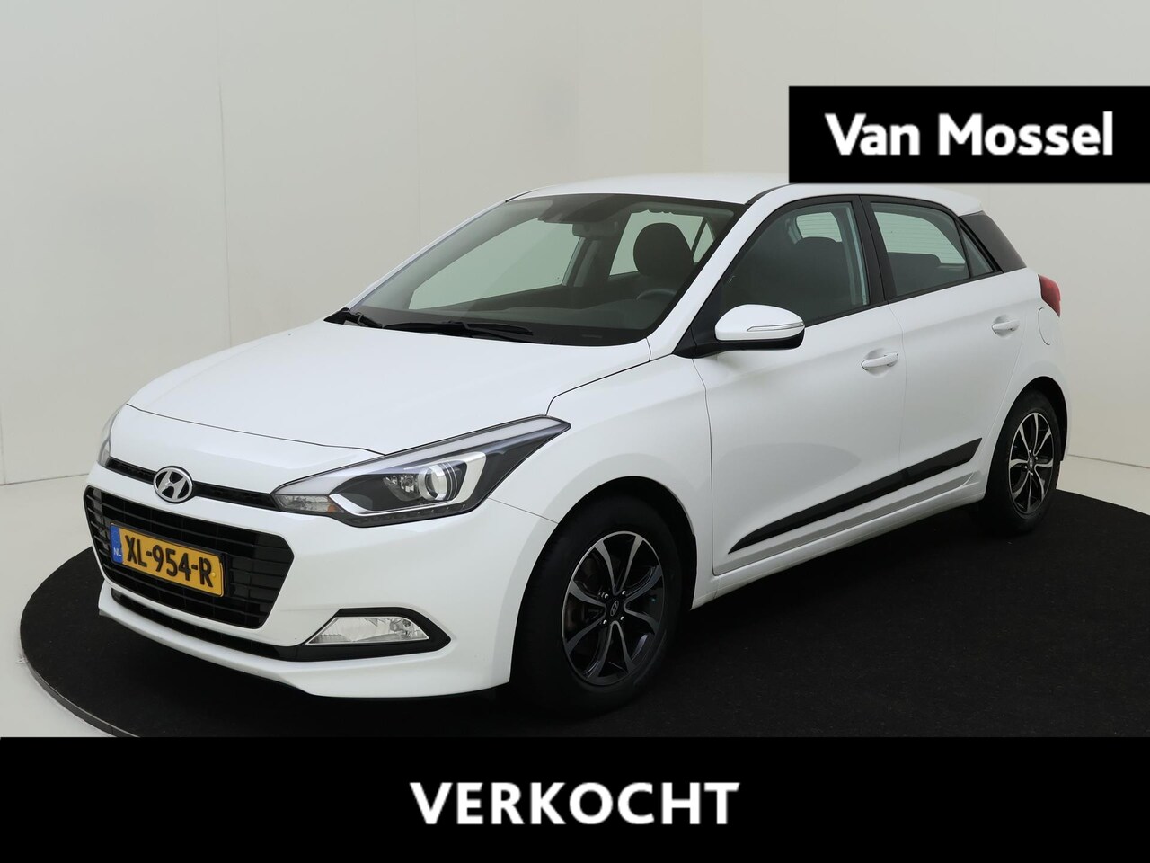 Hyundai i20 - 1.0 T-GDI 99 PKComfort Navigatie / Camera / Parkeersensoren / DAB / Cruise Control / Clima - AutoWereld.nl