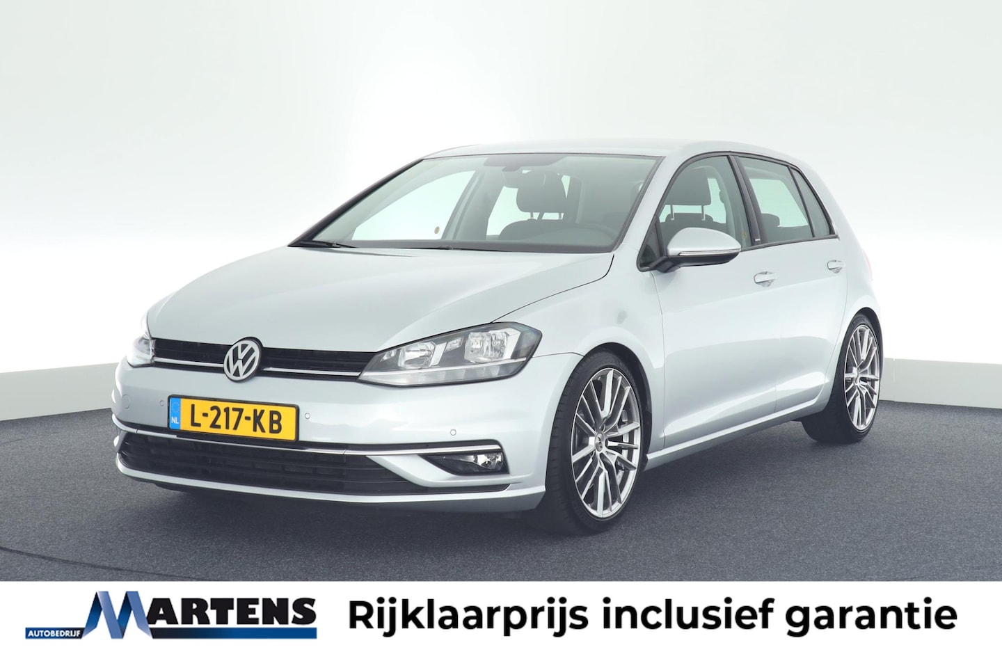 Volkswagen Golf - 1.5 TSI 150pk DSG Match Camera Keyless Navigatie - AutoWereld.nl