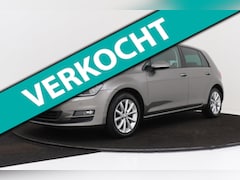 Volkswagen Golf - 1.2 TSI Connected Series | Navigatie | Climate Control | Parkeersensoren