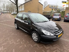 Peugeot 307 - AUTOMAAT / Airco / 154.000 NAP / Leuke auto