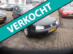 Volkswagen Golf - 1.6-16V Trend 5drs elek pak nap apk