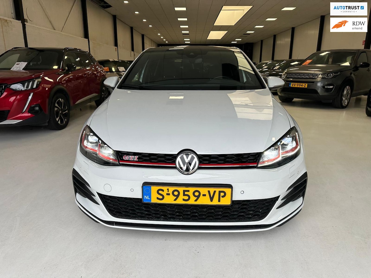 Volkswagen Golf - 2.0 TSI GTI 1 JAAR UITGEBREID GARANTIE+SPORTSTOEL+93908 KM GELOPEN - AutoWereld.nl