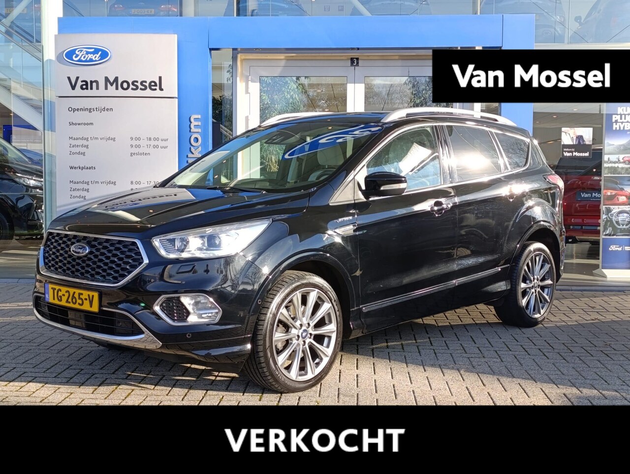 Ford Kuga - 1.5 EcoBoost Vignale | Full Options! | Trekhaak | Adaptieve Cruise Control | Panoramadak - AutoWereld.nl