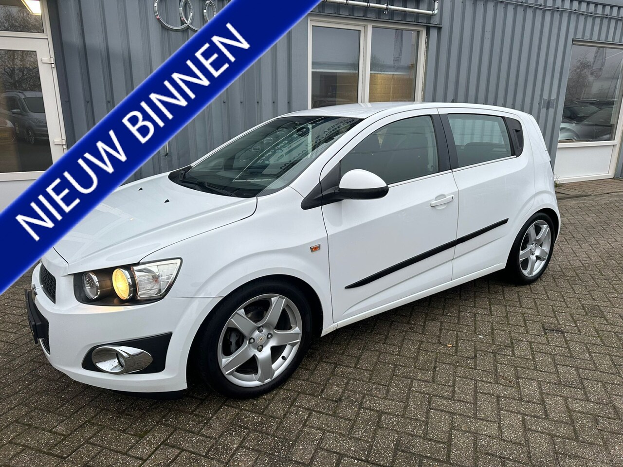 Chevrolet Aveo - 1.4 LTZ 1.4 LTZ - AutoWereld.nl