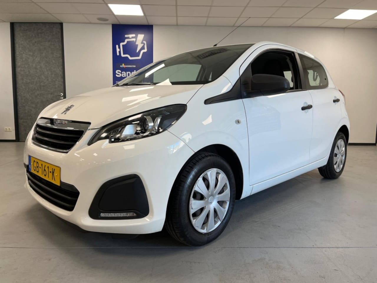 Peugeot 108 - 1.0 e-VTi Access 1.0 e-VTi Access - AutoWereld.nl