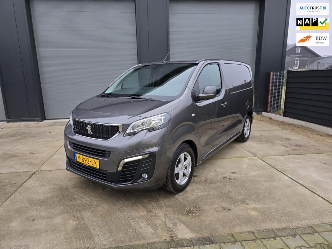 Peugeot Expert - 1.6 BlueHDI L1 130pk Premium Automaat - AutoWereld.nl