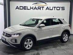 Volkswagen T-Roc - 1.0 TSI Life / Virtual Cockpit / Nardo Grey / Apple CarPlay / Parkeer sensoren / etc