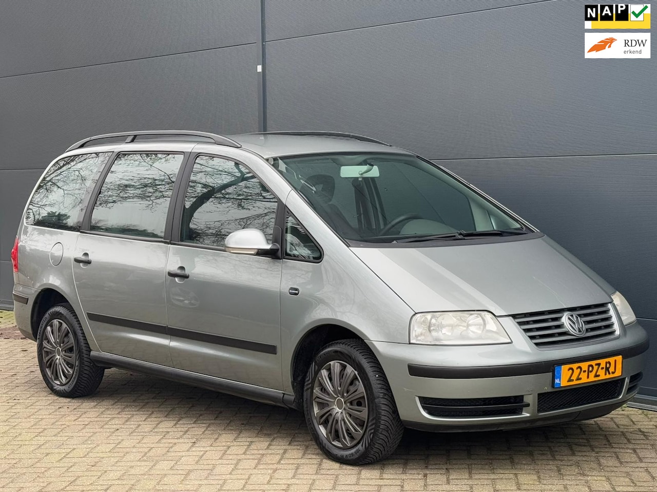 Volkswagen Sharan - 2.0 CLIMA CRUISE 7PERSOONS TREKHAAK - AutoWereld.nl